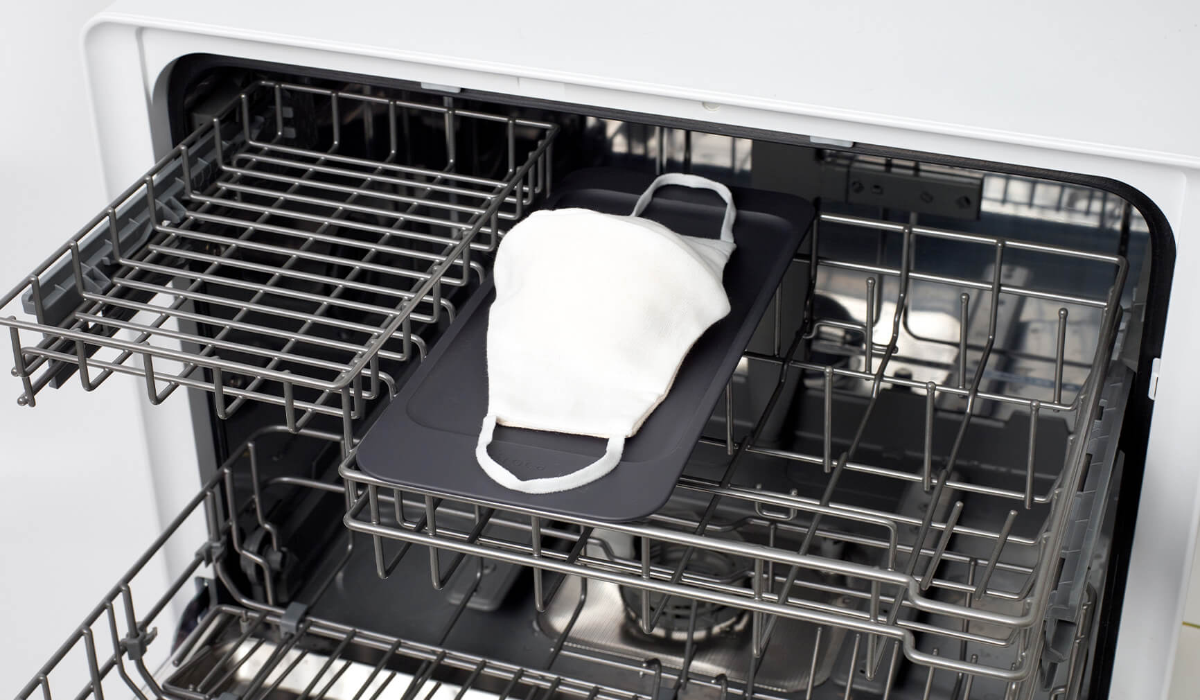 売れ筋商品 シロカ 2WAY食器洗い乾燥機 2021年モデル オートオープン機能 食洗機 工事不要 分岐水栓可 タイマー6段階設定 SS-MA251 シ 